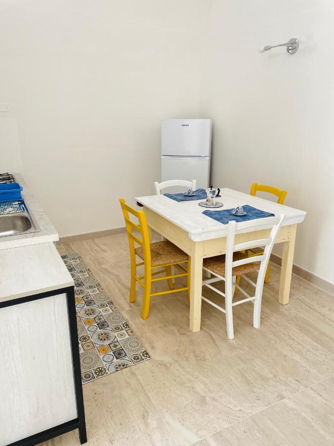 Finestra Sul Borgo Apt. Acquarica del Capo Exterior foto